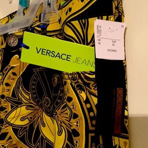 Versace pants black n gold super fashionable
